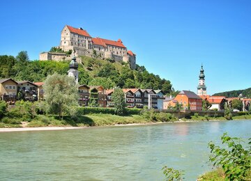 Fluss, Burghausen, Bäume | © (c) Duernsteiner auf Pixabay_Burghausen