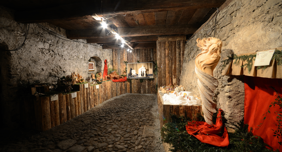 Ausstellung, Krippen, Statue | © (c) Tourismusverband Val di Sole_Ossana-Krippenausstellung