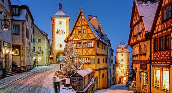 Schnee, Stadt, Lichter | © ©Rothenburg Tourismus Service
