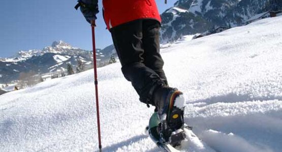 Schnee,Wandern,Schneeschuhe | © (c)Tannheim_Schneeschuhwanderung
