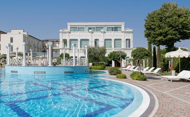 Anlage,Pool,Liegen | © Piscina e Giardino