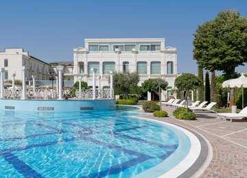 Anlage,Pool,Liegen | © Piscina e Giardino