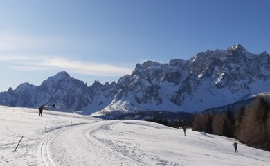 Berge, Schnee, Wanderer | © Schneeschuhwandern Sextner Dolomiten (C) Ehmer Emmerich
