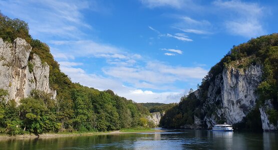 See, Felsen, Schiff | © Donaudurchbruch (C) 1und1 auf Pixabay