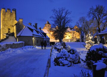 Burgweihnacht mit Schnee | © visit Burghausen