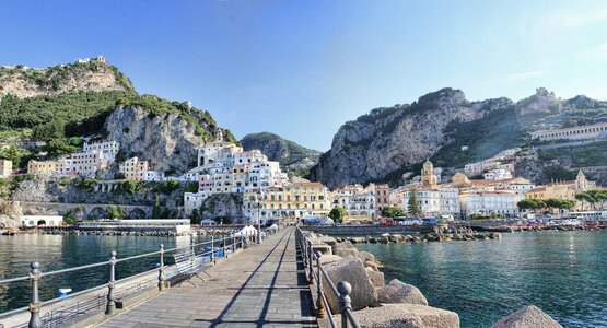 Meer,Häuser,Berge | © Panorama Amalfi (c) Pixabay