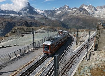 Seilbahn Wanderreise Gornegratbahn Zermatt Schweiz Matterhorn | © Hermine Haschka