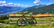 Rad Fahrrad Radl Tirol Radreise Berge | © Johannes Schiffmann